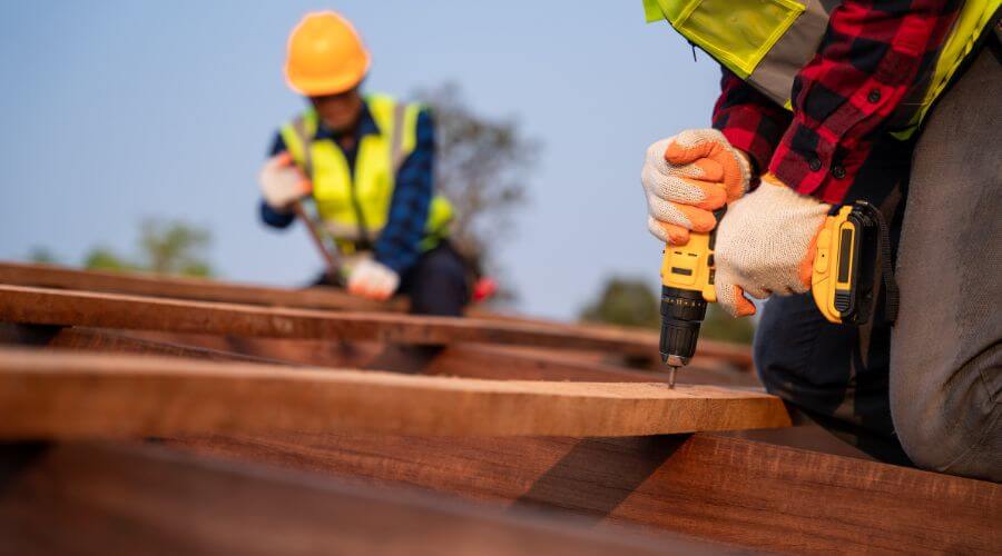 Professional residential roofers in Rives, TN